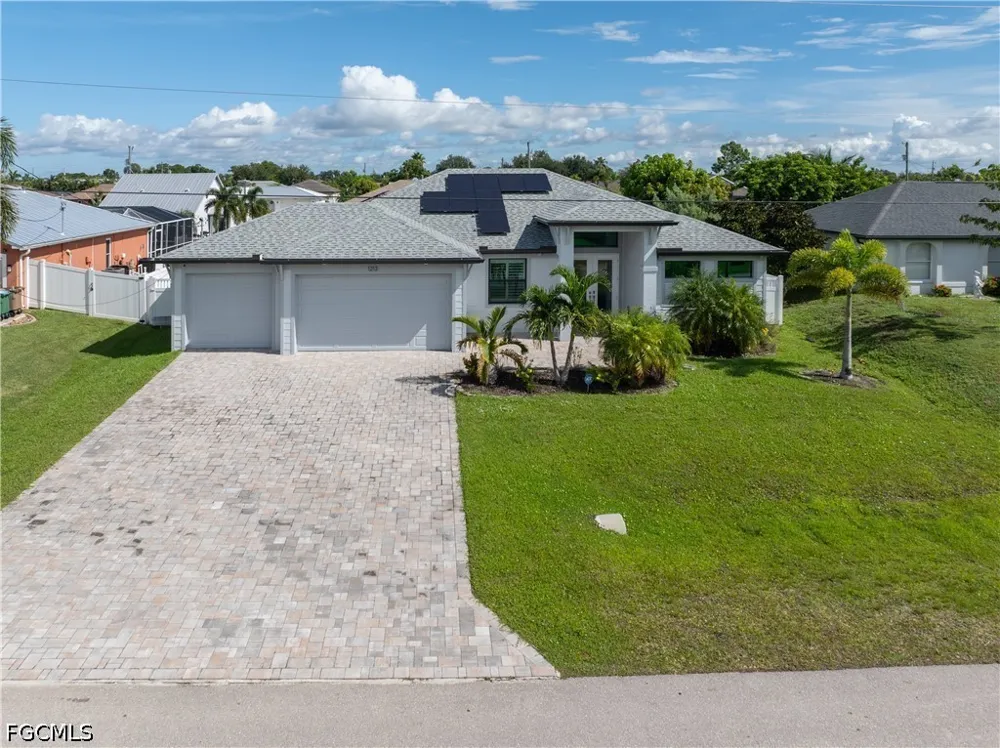 SW 11th Terrace Cape Coral, FL 33991