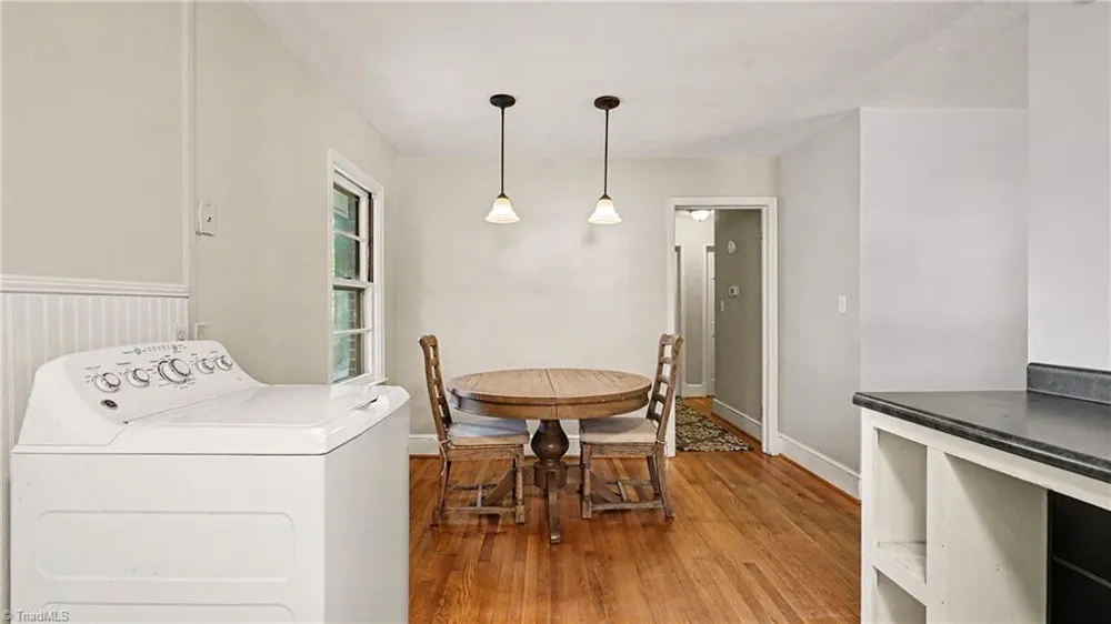 4129 High Point Road Winston-Salem, NC 27107