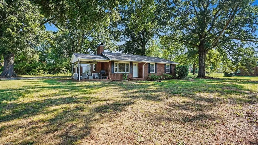 4129 High Point Road Winston-Salem, NC 27107