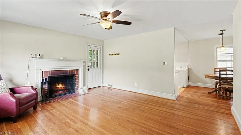 4129 High Point Road Winston-Salem, NC 27107