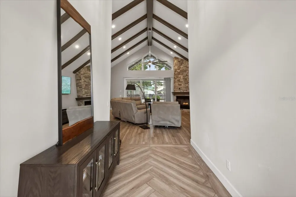 1208 SUNSET LANE Lutz, FL 33549