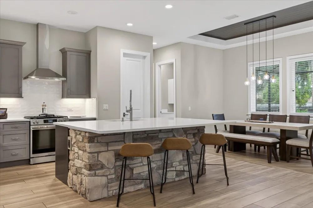 1208 SUNSET LANE Lutz, FL 33549