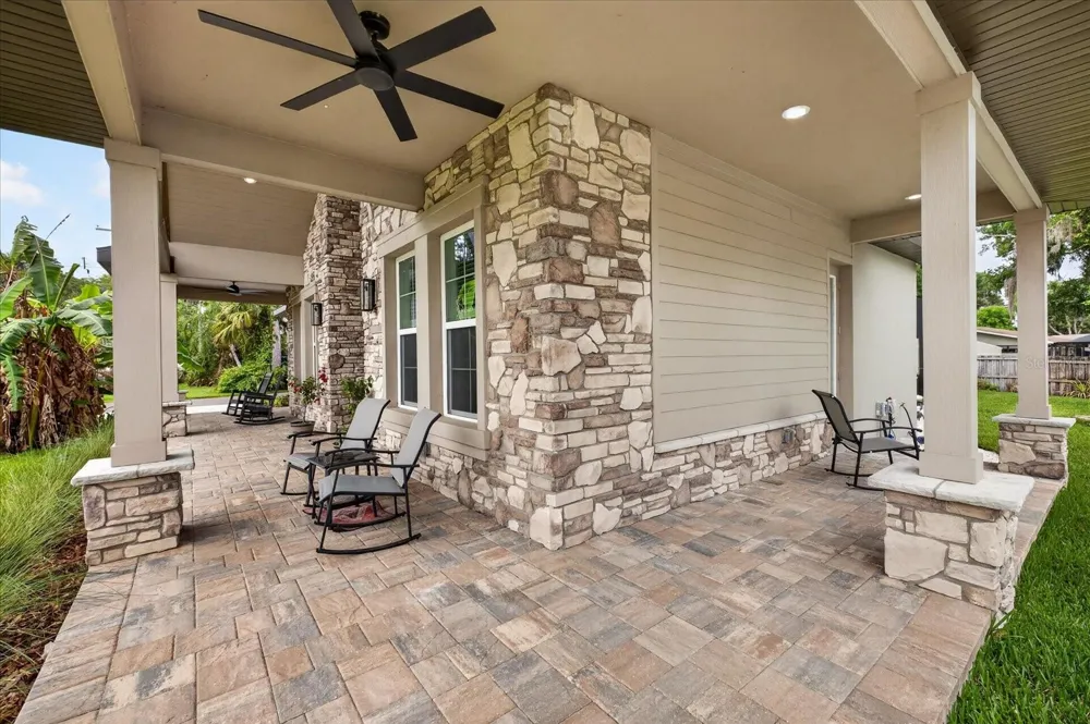 1208 SUNSET LANE Lutz, FL 33549