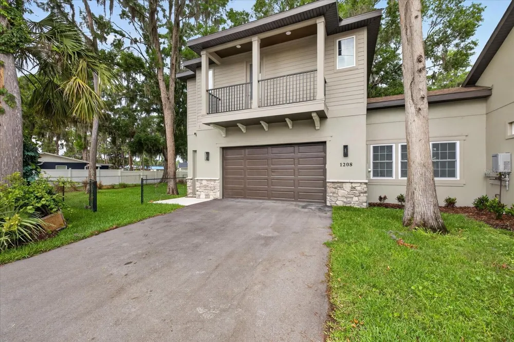 1208 SUNSET LANE Lutz, FL 33549
