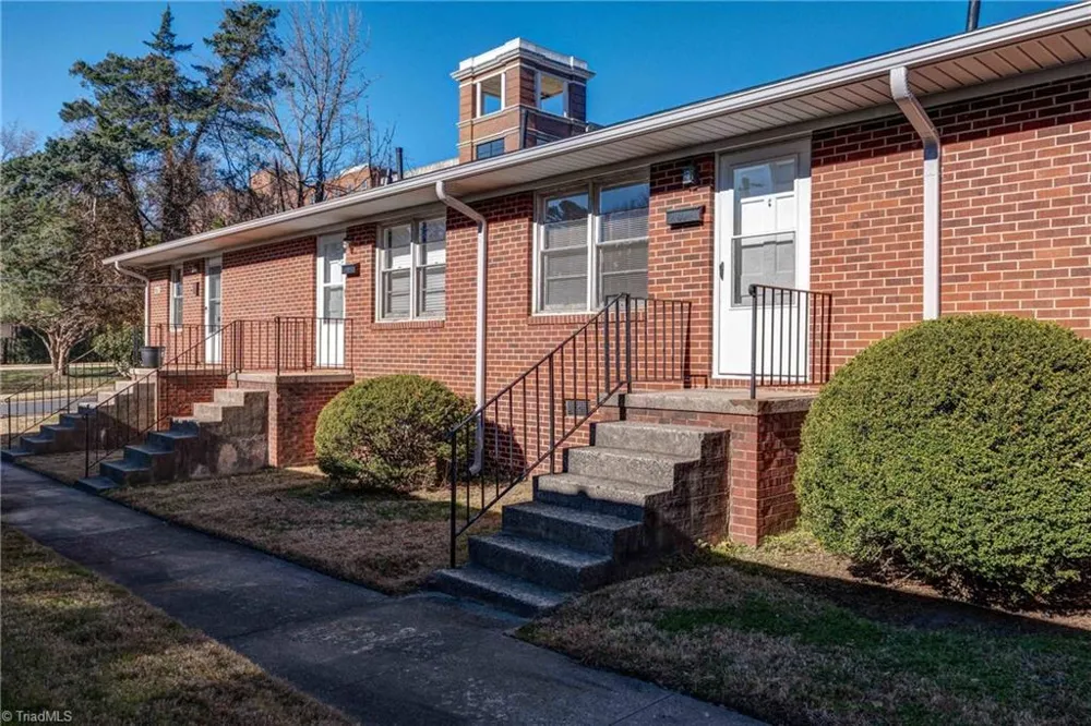 215 Mciver Street #D Greensboro, NC 27403