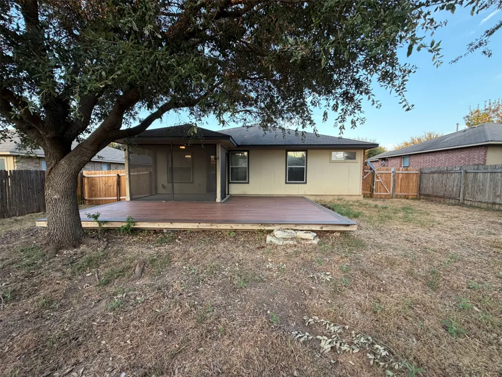 1107 Burgess Drive Leander, TX 78641