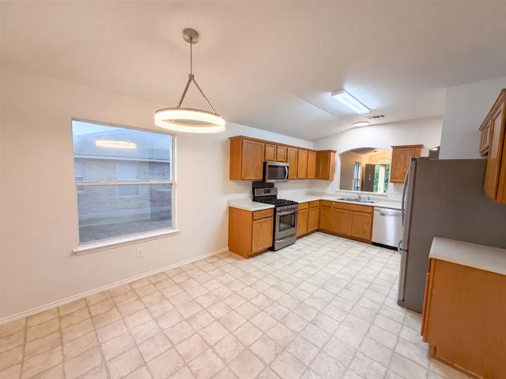 1107 Burgess Drive Leander, TX 78641