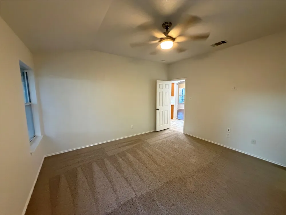 1107 Burgess Drive Leander, TX 78641