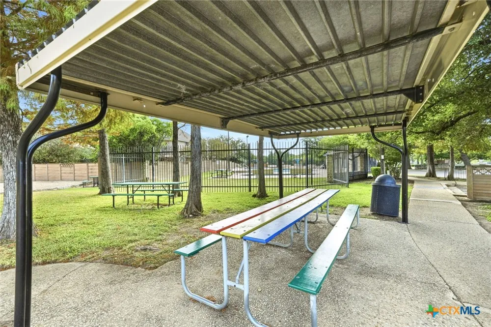 1514 White Oak Loop Round Rock, TX 78681
