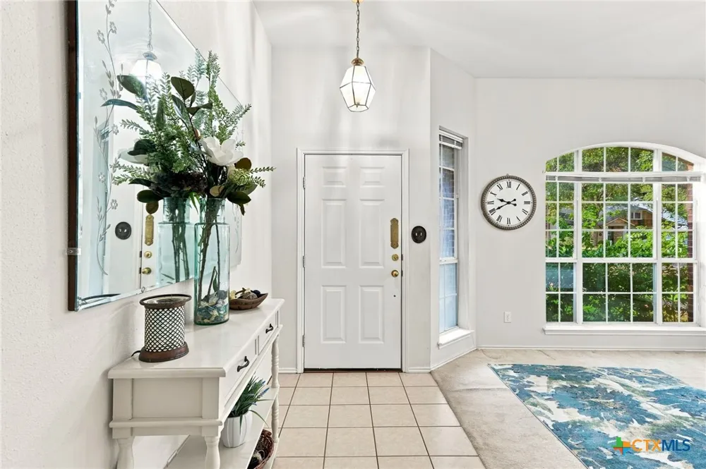 1514 White Oak Loop Round Rock, TX 78681
