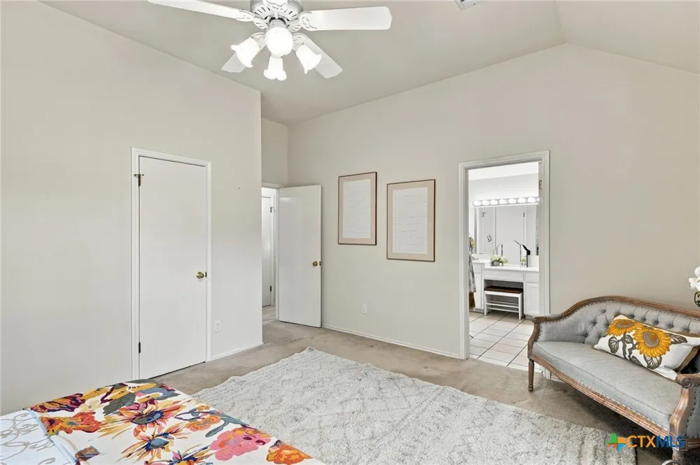 1514 White Oak Loop Round Rock, TX 78681