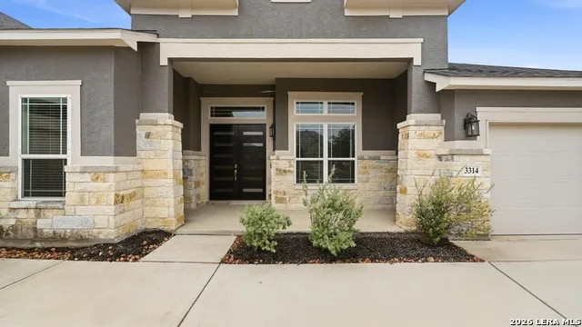 3314 Jons Way Marion, TX 78124