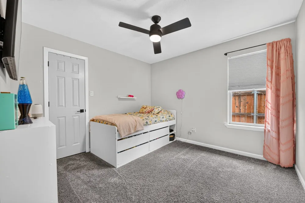 9228 Jason Drive White Settlement, TX 76108