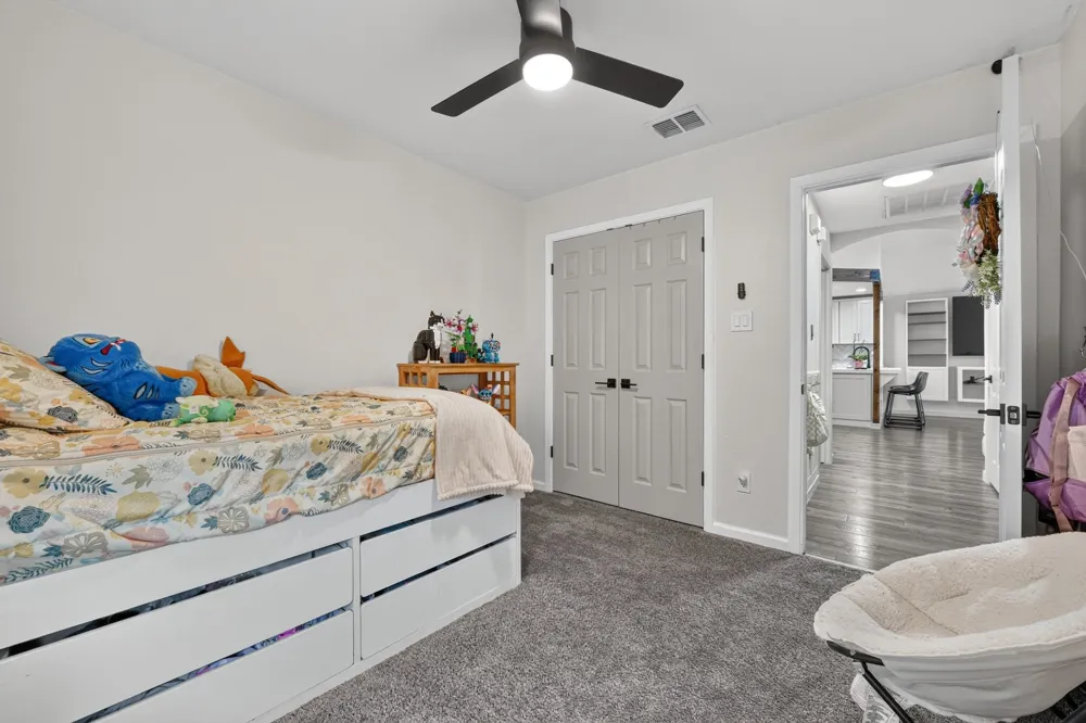9228 Jason Drive White Settlement, TX 76108