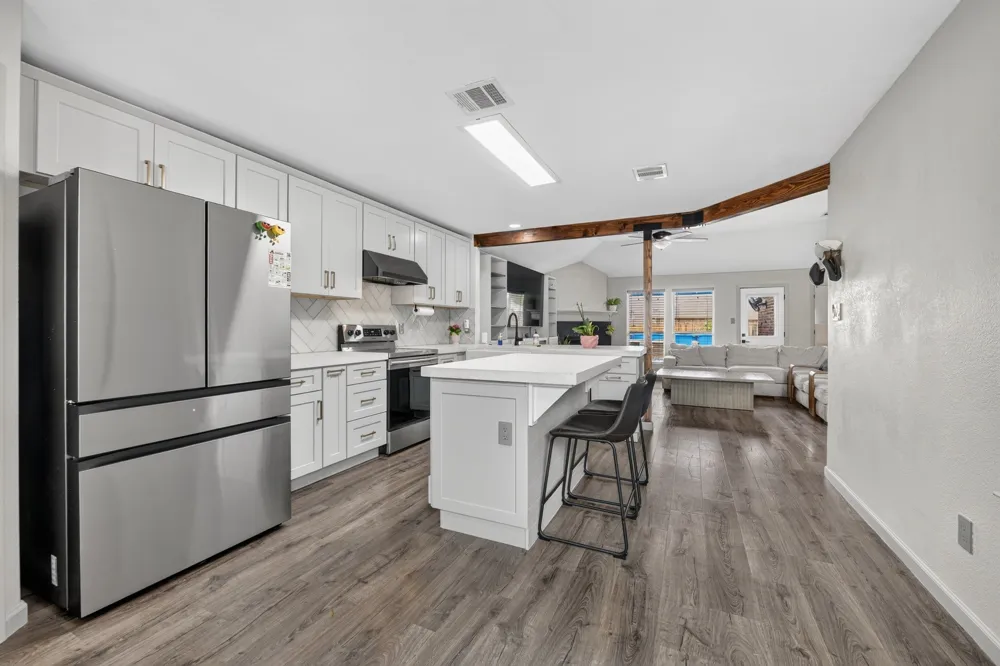 9228 Jason Drive White Settlement, TX 76108