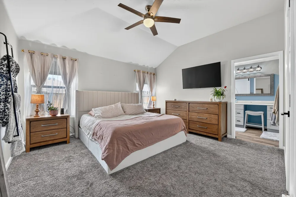 9228 Jason Drive White Settlement, TX 76108