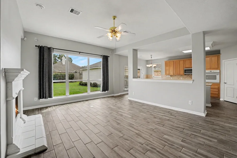 12023 Cooper Canyon Drive Tomball, TX 77377