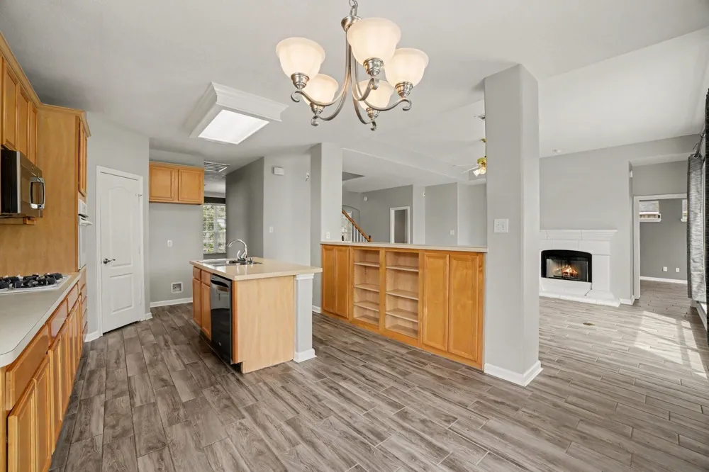 12023 Cooper Canyon Drive Tomball, TX 77377