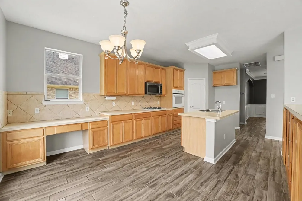 12023 Cooper Canyon Drive Tomball, TX 77377