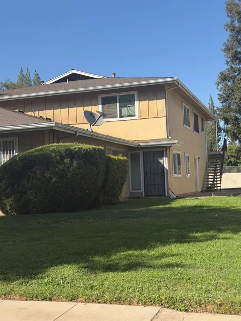 4960 Holt Avenue #101