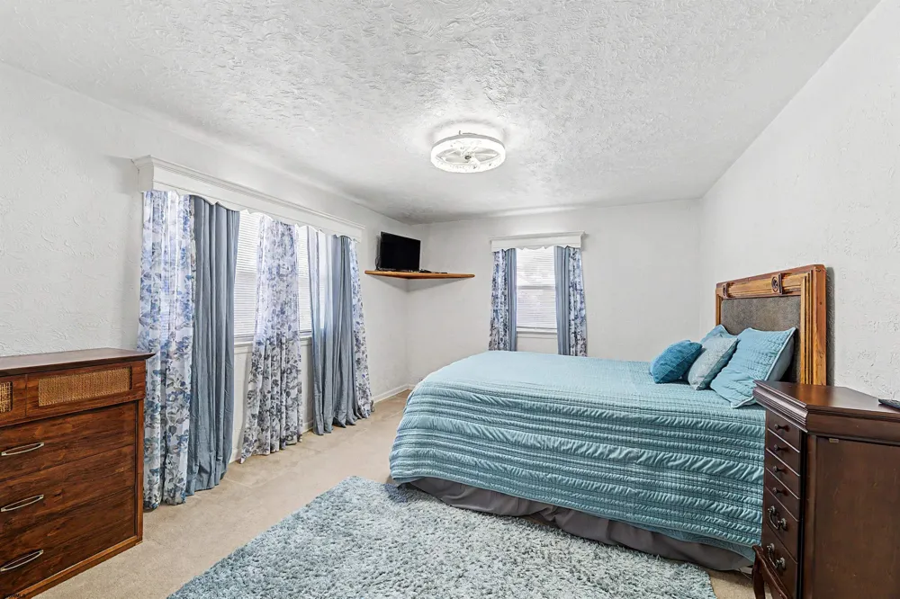 2110 Amherst Northfield, NJ 08234