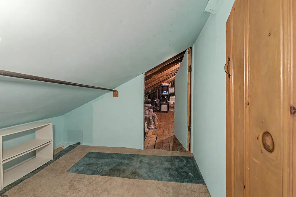 2110 Amherst Northfield, NJ 08234