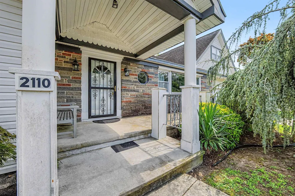 2110 Amherst Northfield, NJ 08234