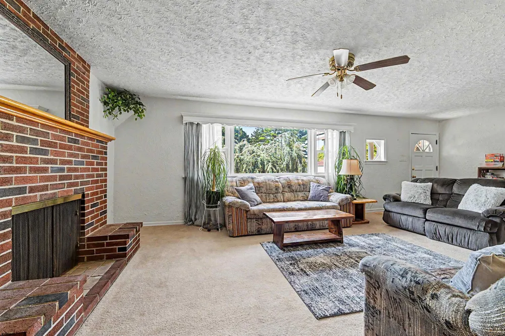 2110 Amherst Northfield, NJ 08234