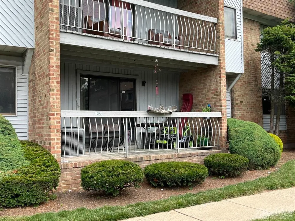 915 Edison Glen Terrace Edison, NJ 08837