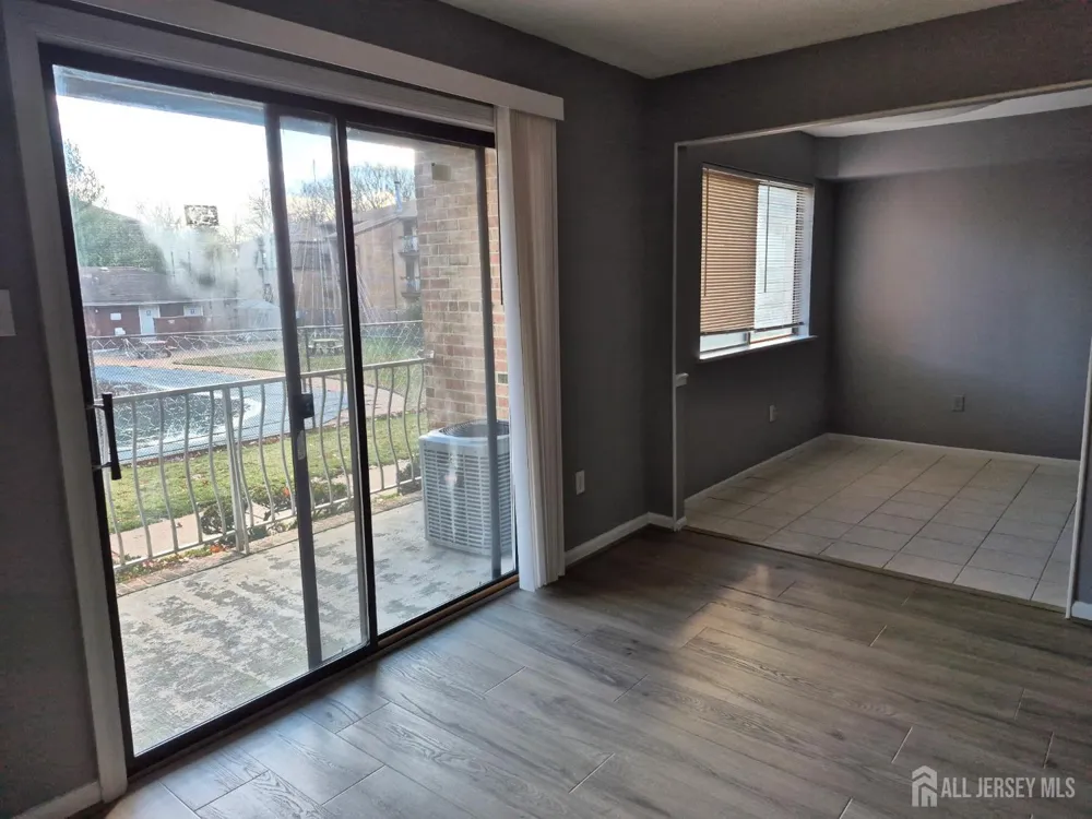 915 Edison Glen Terrace Edison, NJ 08837