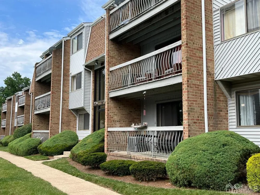 915 Edison Glen Terrace Edison, NJ 08837