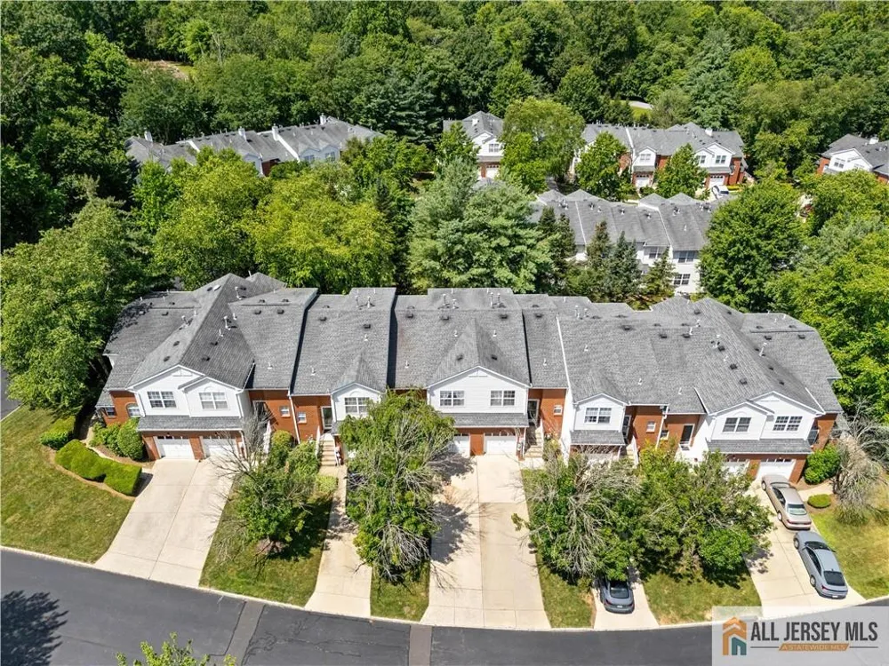 28 Garfield Way Montgomery, NJ 08540
