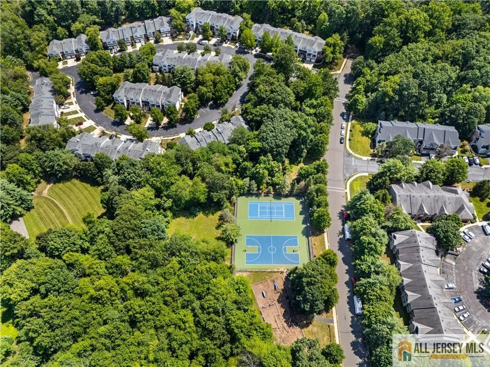 28 Garfield Way Montgomery, NJ 08540