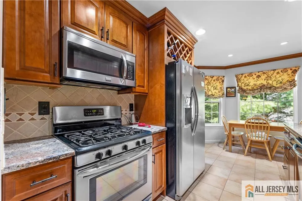 28 Garfield Way Montgomery, NJ 08540