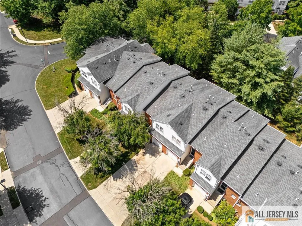 28 Garfield Way Montgomery, NJ 08540