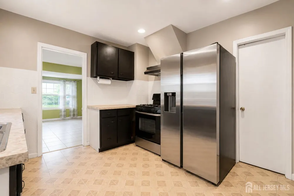61 S ward Street New Brunswick, NJ 08901