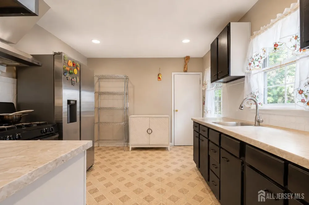 61 S ward Street New Brunswick, NJ 08901