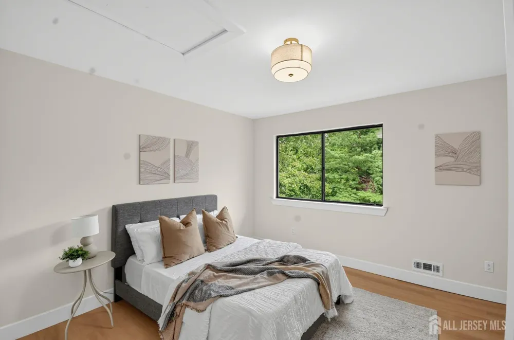 4304 Birchwood Court North Brunswick, NJ 08902
