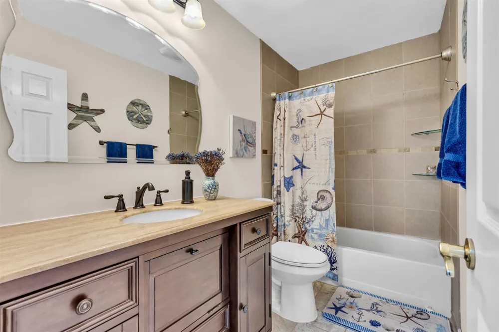 9 W 6th Street Ocean City, NJ 08226