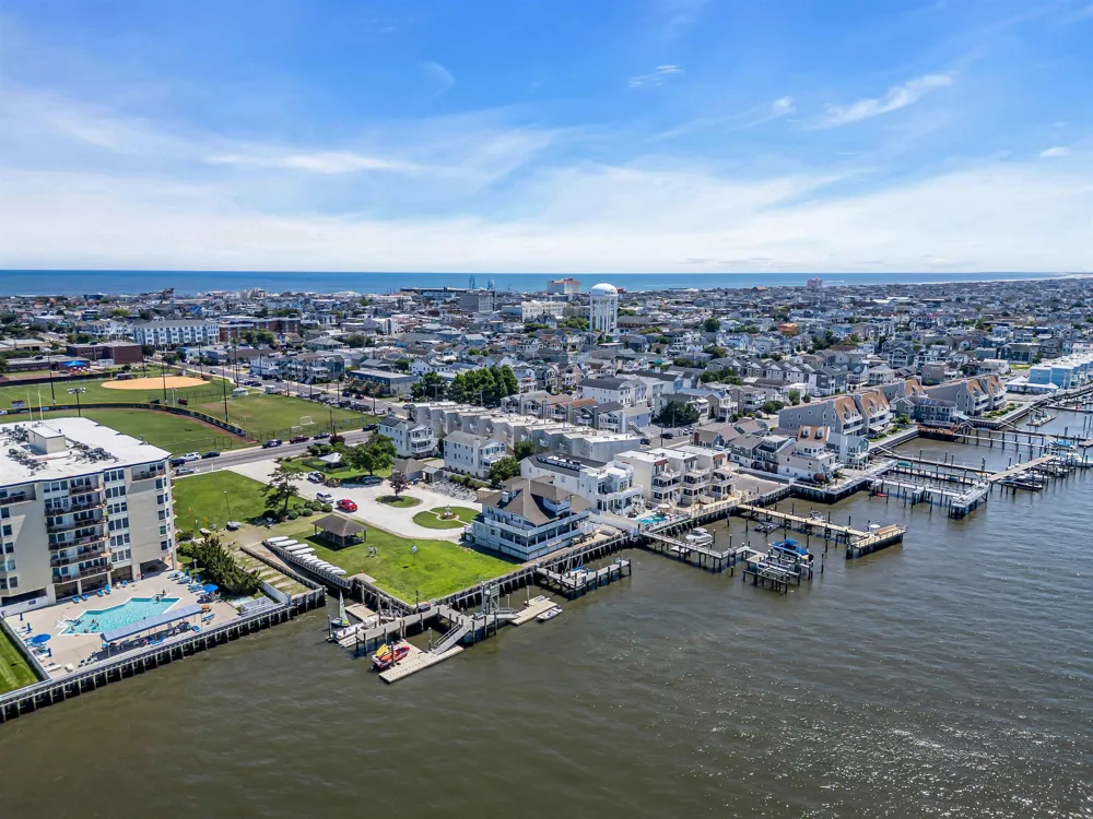 9 W 6th Street Ocean City, NJ 08226