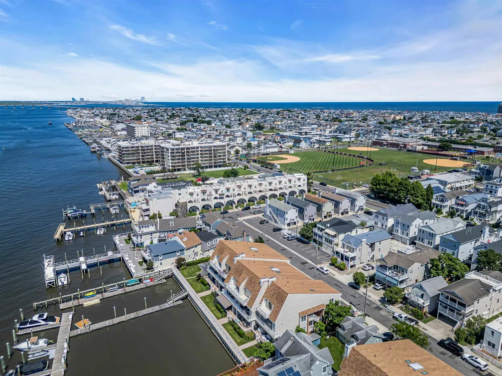 9 W 6th Street Ocean City, NJ 08226