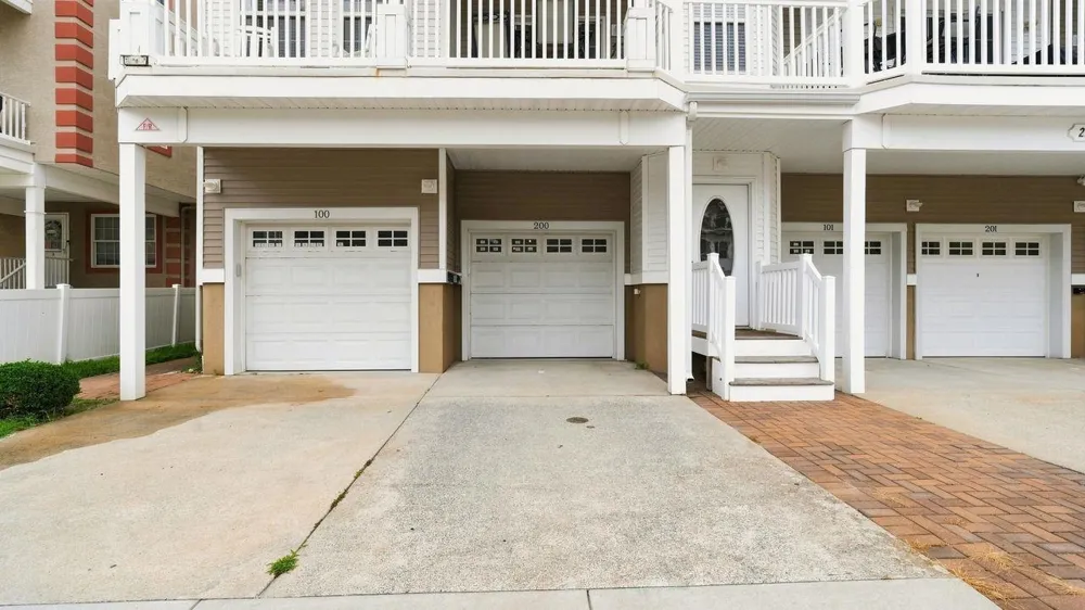213 E Taylor Avenue Wildwood, NJ 08260
