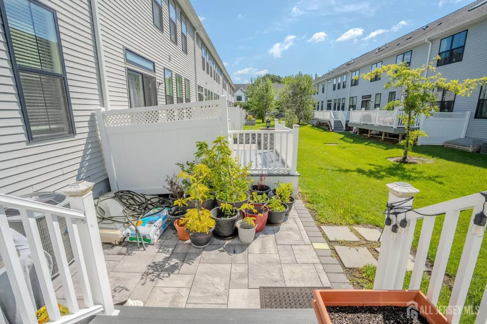 15 Clover Lane Monroe, NJ 08831