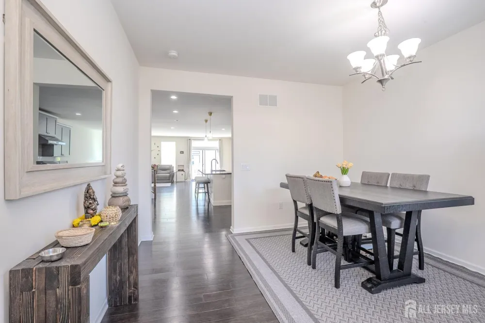 15 Clover Lane Monroe, NJ 08831