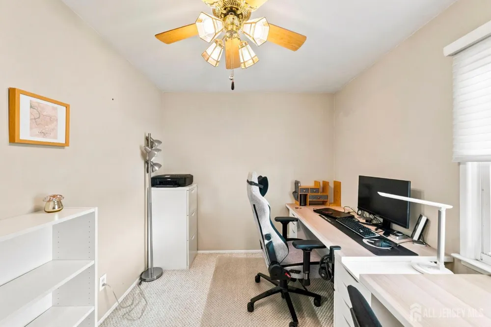 9 Meyer Road Edison, NJ 08817