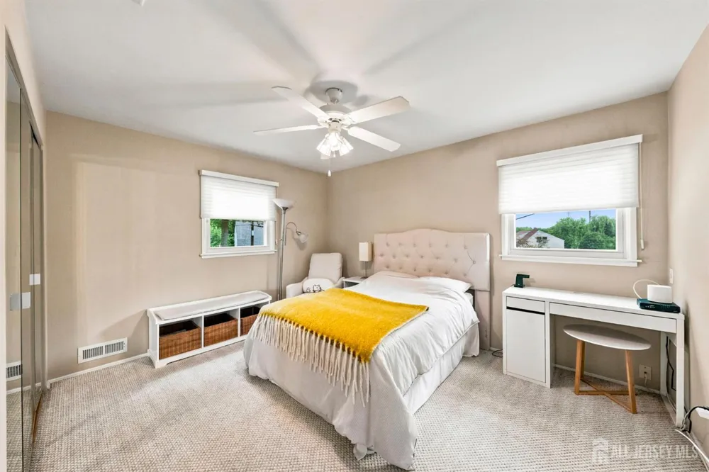 9 Meyer Road Edison, NJ 08817