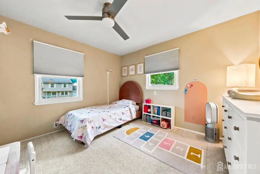 9 Meyer Road Edison, NJ 08817