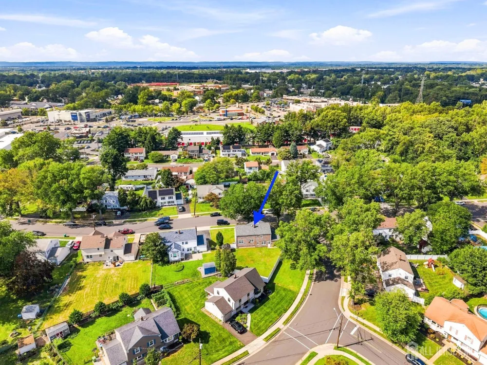 9 Meyer Road Edison, NJ 08817