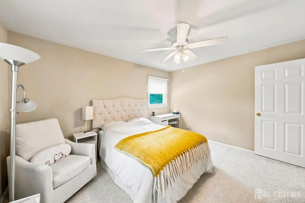 9 Meyer Road Edison, NJ 08817