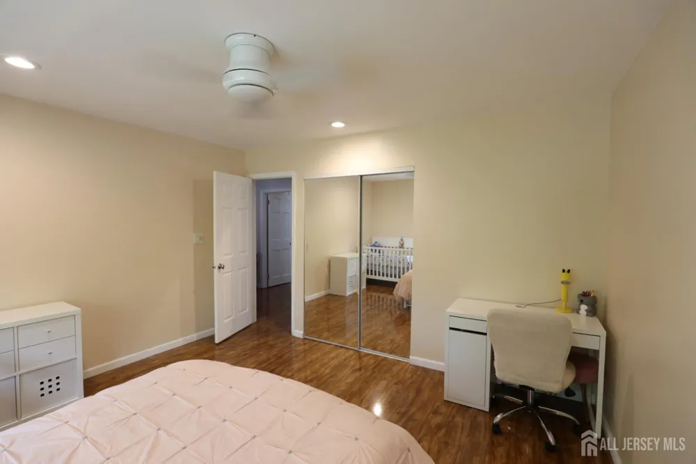 17 Wilson Court East Brunswick, NJ 08816